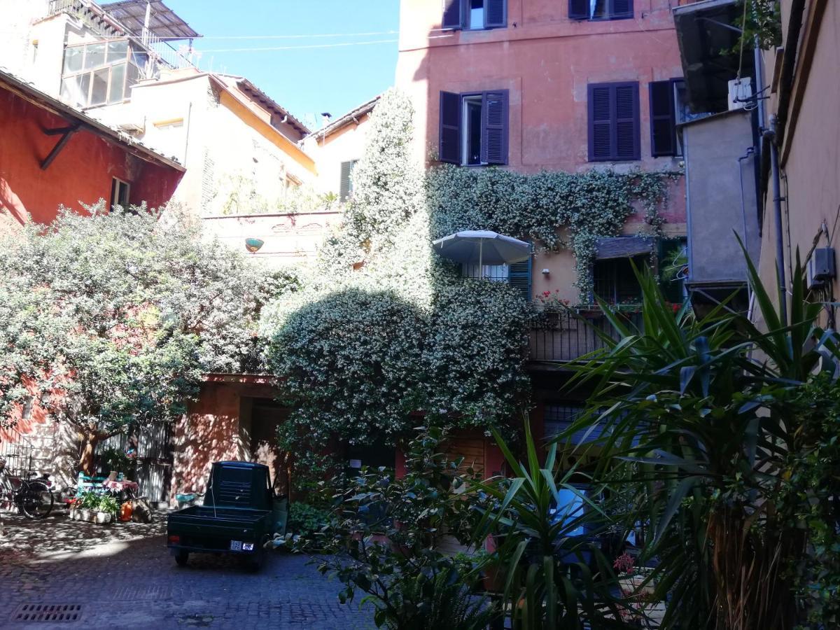 Apartments Campo De Fiori Róma Kültér fotó